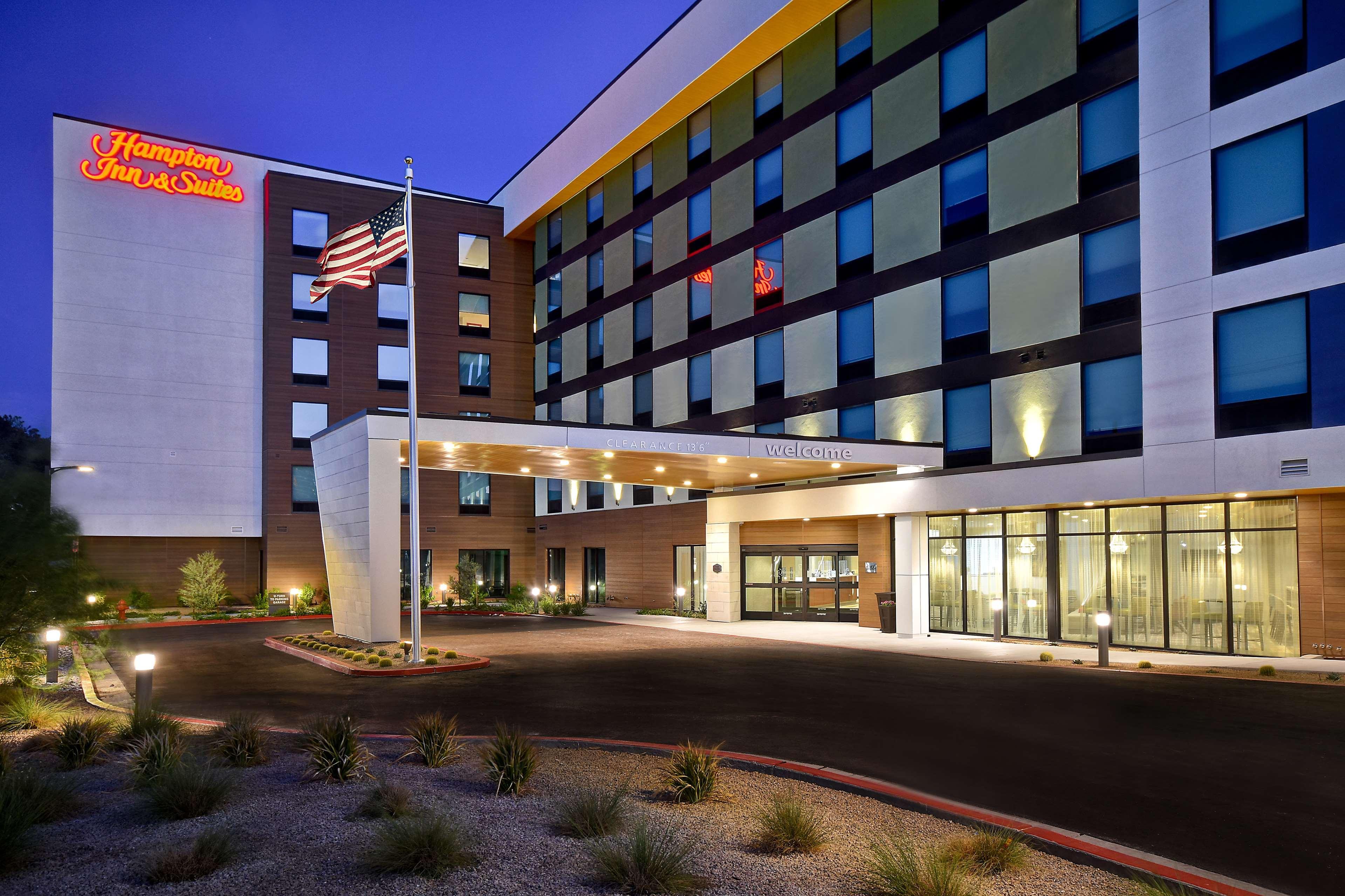 Home2 Suites By Hilton Las Vegas Convention Center - No Resort Fee Εξωτερικό φωτογραφία